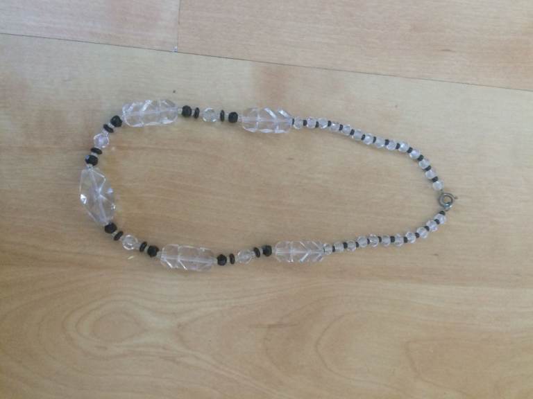 Beautiful vintage cut glass necklace, unworn, ideal gift