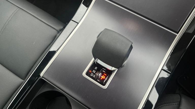 2025 Land Rover Range Rover Velar 2.0 P400e Dynamic SE 5dr Auto SUV Hybrid Automatic