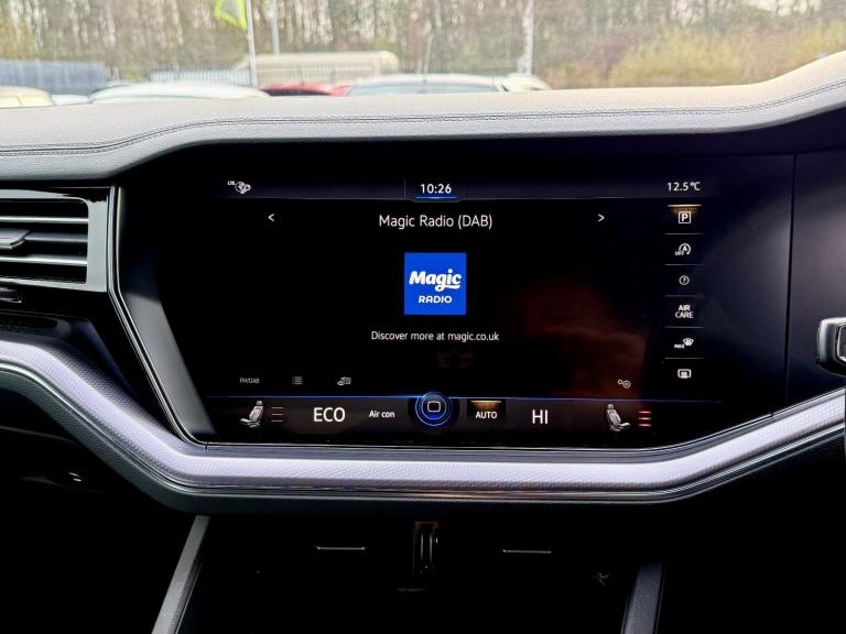 2019 Volkswagen Touareg 3.0 TDI V6 R-Line Tech 4Motion **Stunning Example**