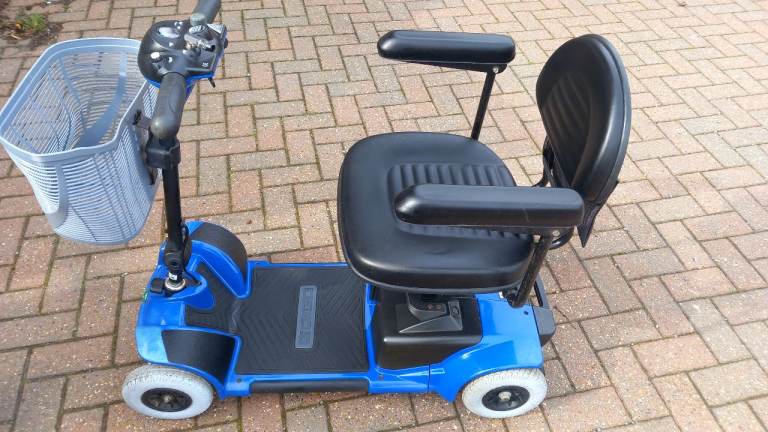 Pride gogo mobility scooter (boot scoot)