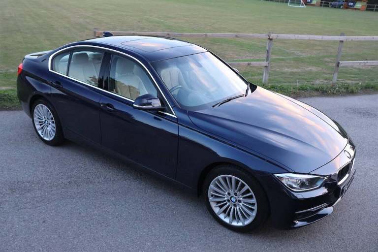2012 BMW 3 Series 320i xDrive Luxury 4dr Step Auto SALOON PETROL Automatic