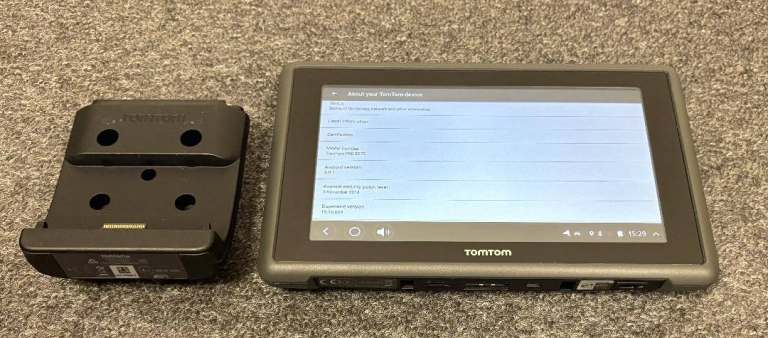TomTom - Webfleet - PRO 8275 - SatNav & Cradle Excellent Condition