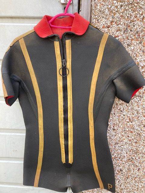 Uni sex Shorty wet suit