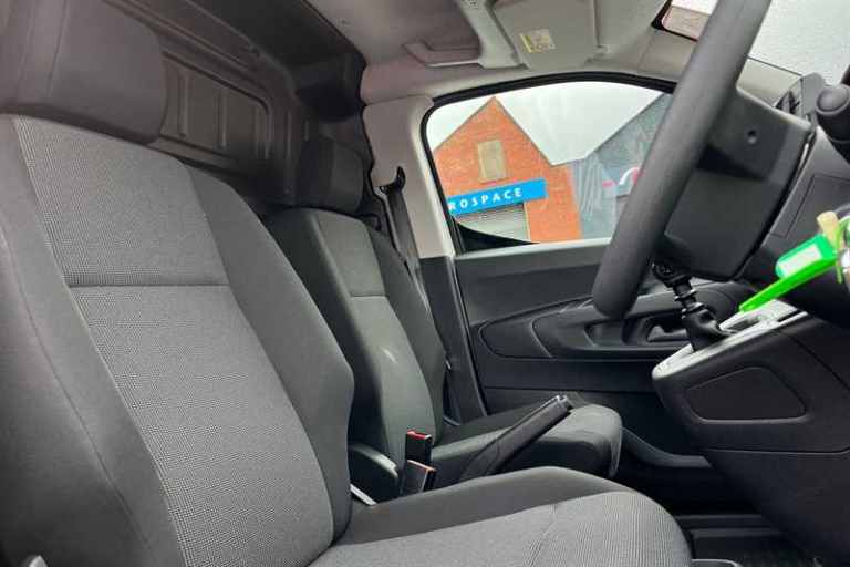 2024 Vauxhall Combo 1.5 Turbo D 100ps Prime H1 Van PANEL VAN DIESEL Manual