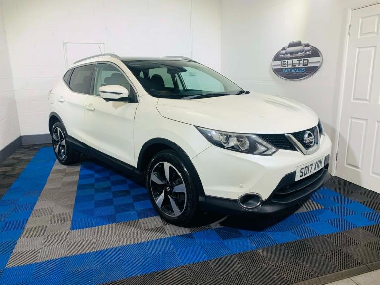 2017 Nissan Qashqai 1.5 dCi N-Connecta 5dr HATCHBACK Diesel Manual