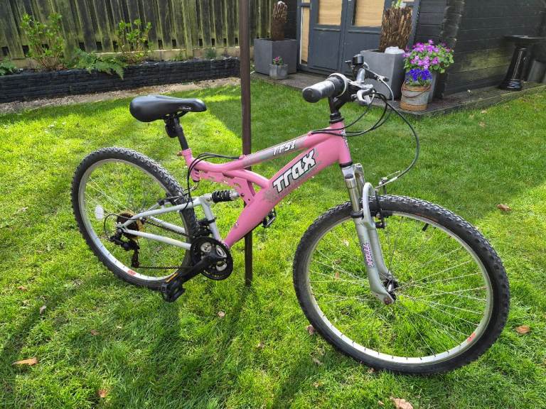 Ladies mountain bike fully working 