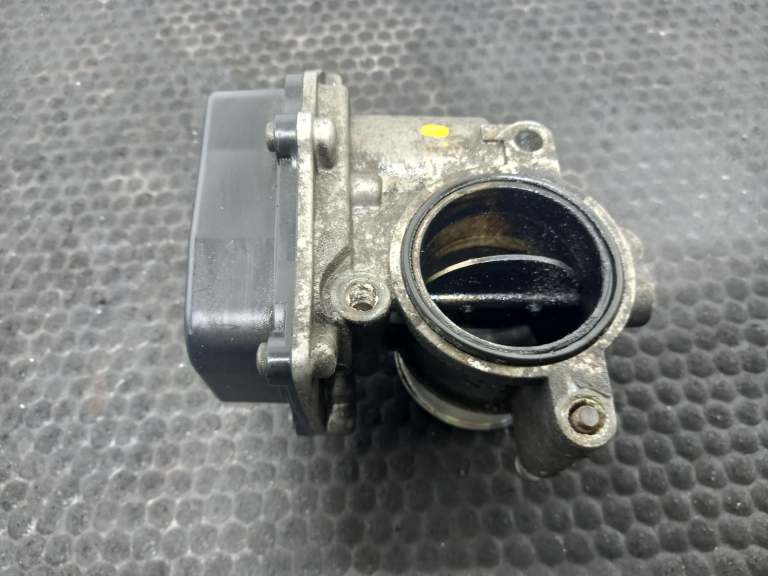 Volkswagen Caddy Throttle Body 2010-2020 03l128063q
