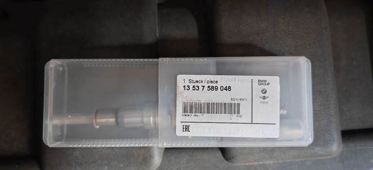 BMW / MINI Genuine Fuel Injector 