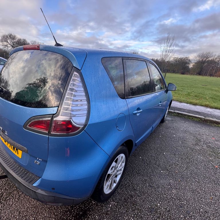 ✅Renault scenic 5 seats 1.5 diesel 2014 