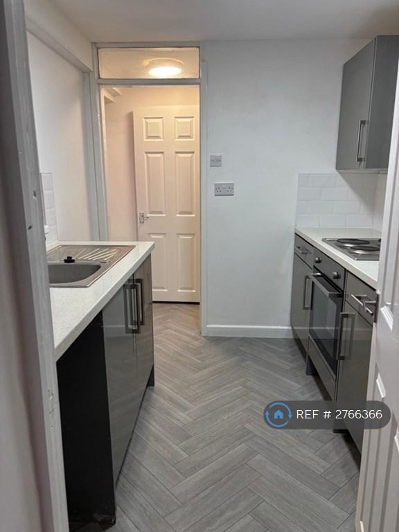 2 bedroom house in Lind Street, Liverpool, L4 (2 bed) (#2766366)