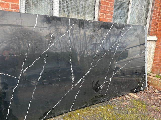 Nero Calacatta Quartz 20mm