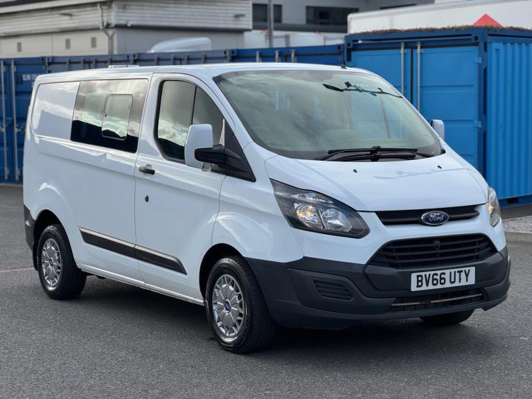 2017 Ford Transit Custom 2.0 TDCi 105ps Low Roof D/Cab Van PANEL VAN Diesel Manual