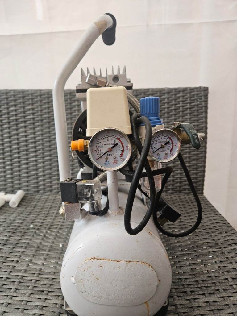 Fine air compressor 8bar