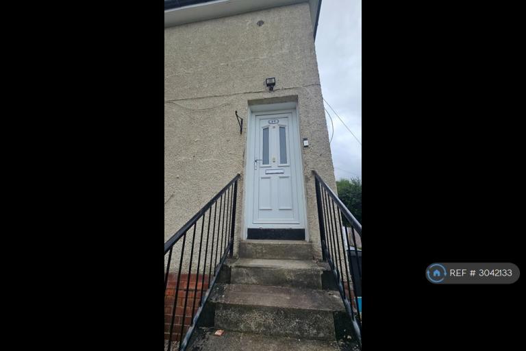 2 bedroom flat in Lenzie, Glasgow, G66 (2 bed) (#3042133)