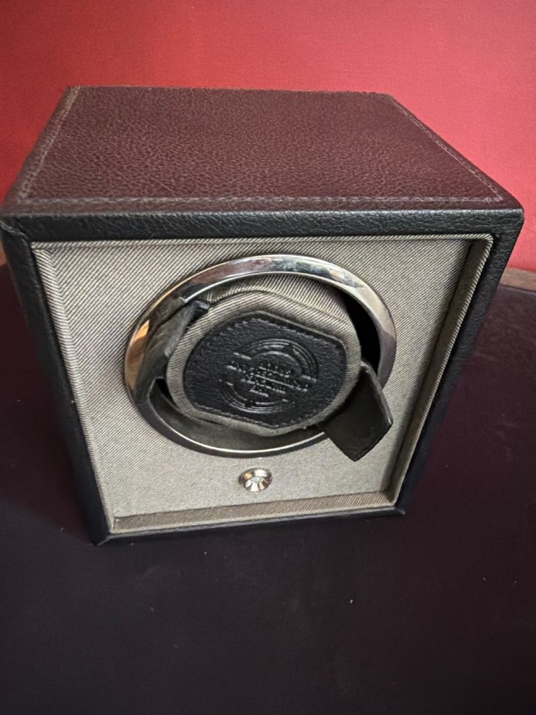 Wolf Cub single watch winder without case
