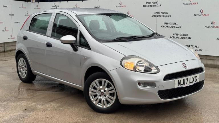 2017 Fiat Punto 1.2 Pop + Euro 6 5dr HATCHBACK Petrol Manual