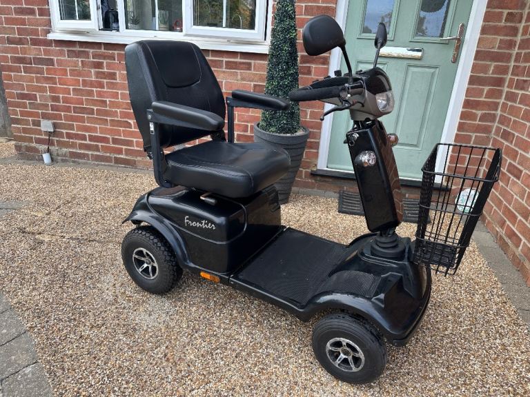Rascal Frontier 8mph mobility scooter, good batteries
