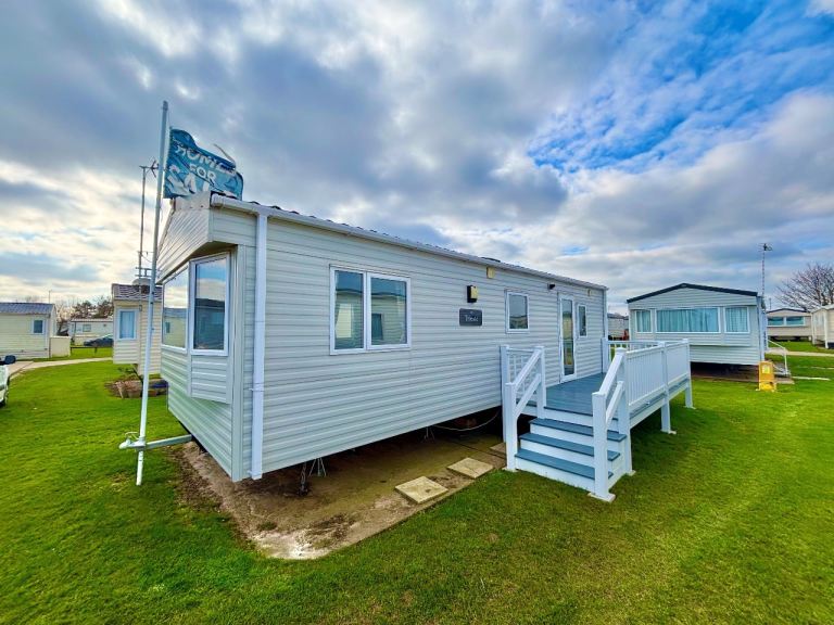 Cheap Static Home For Sale Suffolk Coast 11.5 Month Usage 