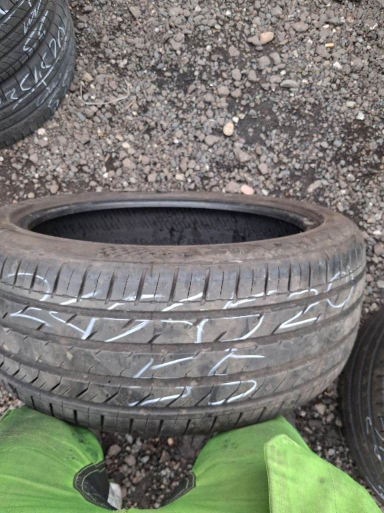 2454520 Davanti part worn tyres nearly new tires