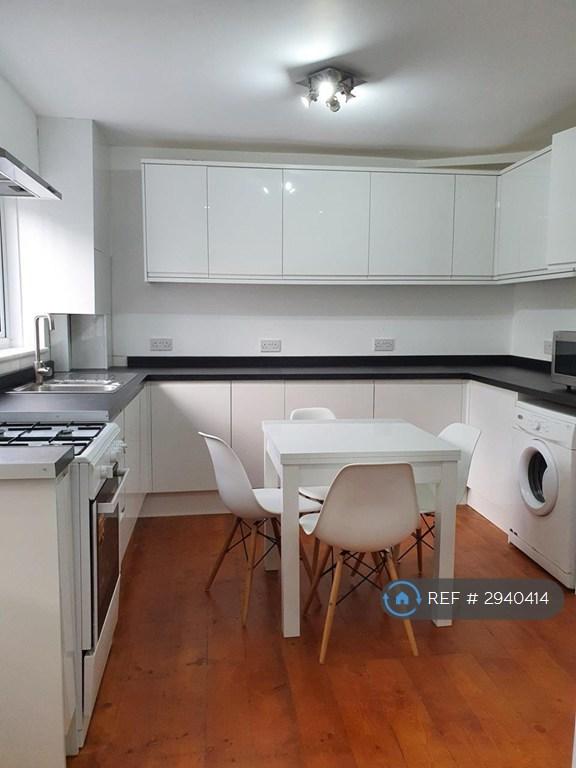 4 bedroom house in Bevendean Crescent, Brighton, BN2 (4 bed) (#2940414)