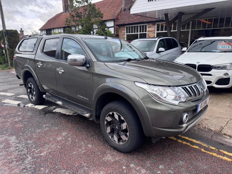 2016 Mitsubishi L200 2.4 DI-D DC Barbarian Pickup Double Cab 4dr Diesel Auto