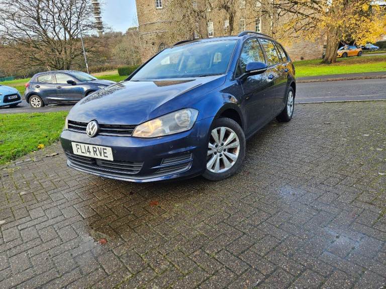 Volkswagen golf 1.6tdi bluemotion technology economy model estate £20 ayear tax FSH