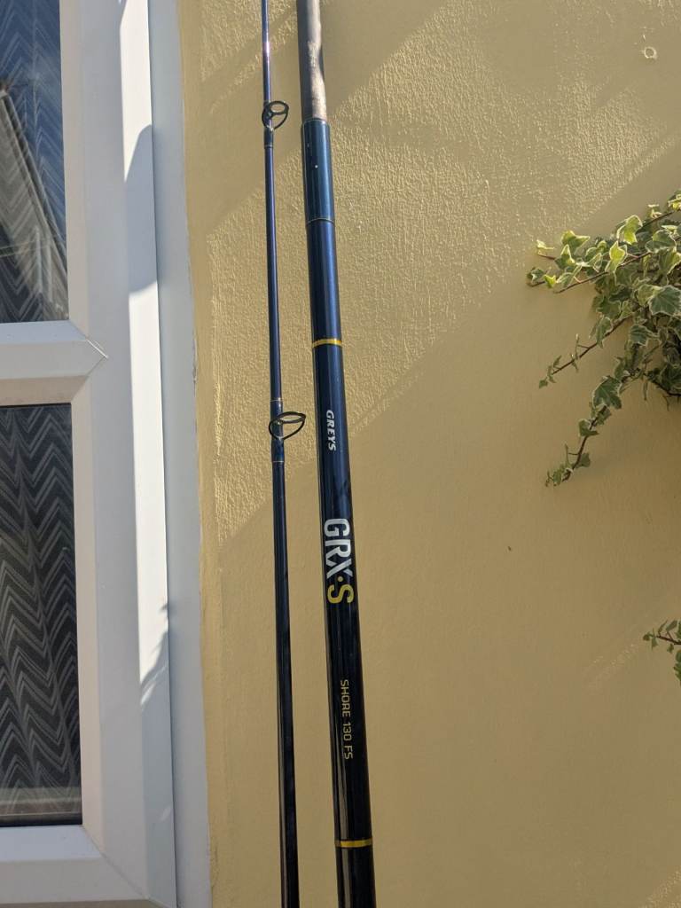 GREYS grx.s 13foot beachcaster fishing rod as new  f/spool rod quality