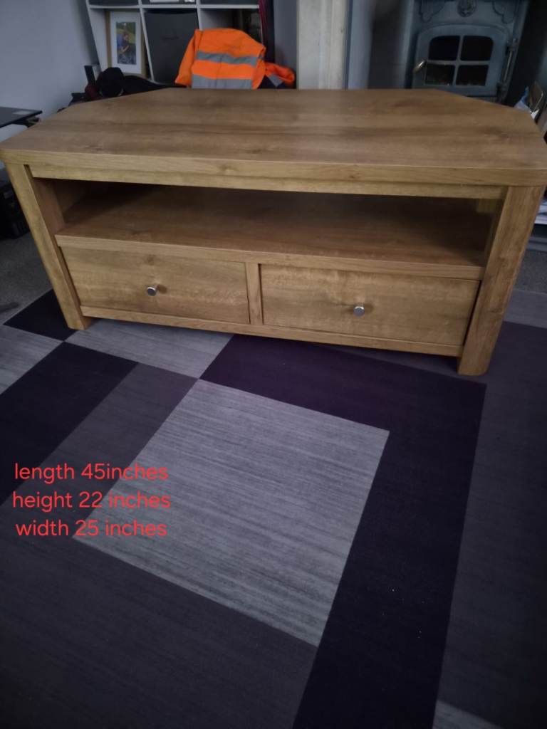 Tv unit in good condition 