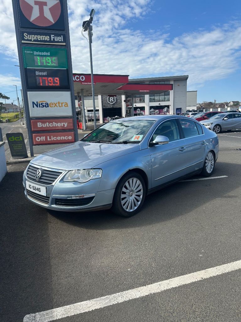 Volkswagen, PASSAT, Saloon, 2009, Manual, 1968 (cc), 4 doors