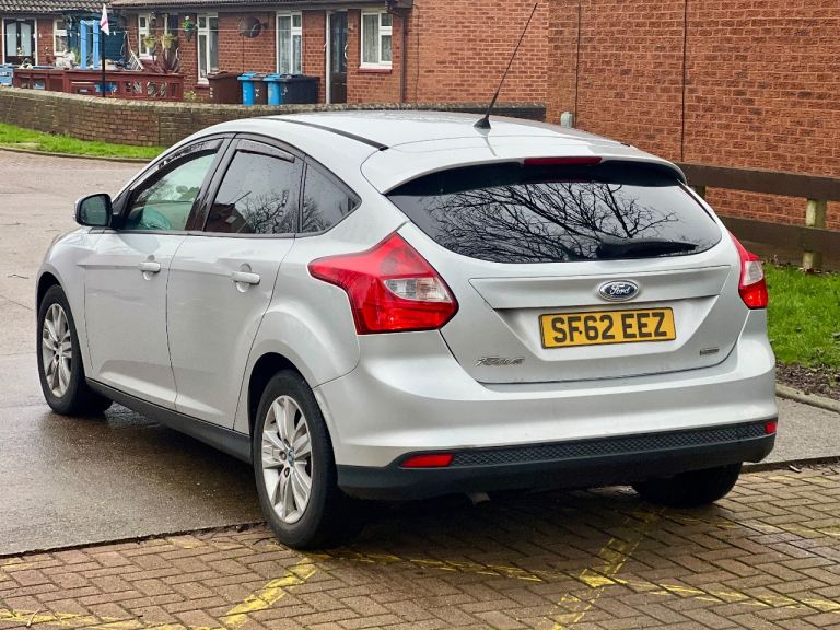 Ford, FOCUS, Hatchback, 2012, Manual, 1560 (cc), 5 doors
