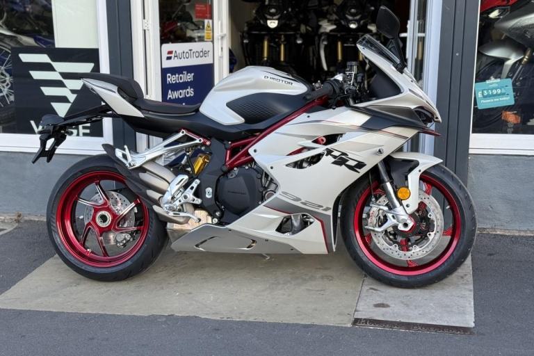 2025 QJMotor SRK 921 RR Motorcycle for Sale - High Performance