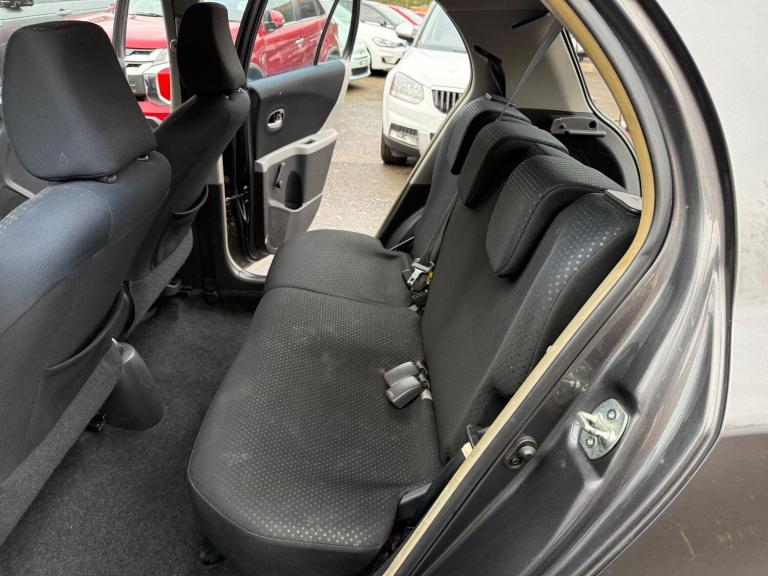 2010 Toyota Yaris 1.33 VVT-i TR 5dr [6] HATCHBACK PETROL Manual