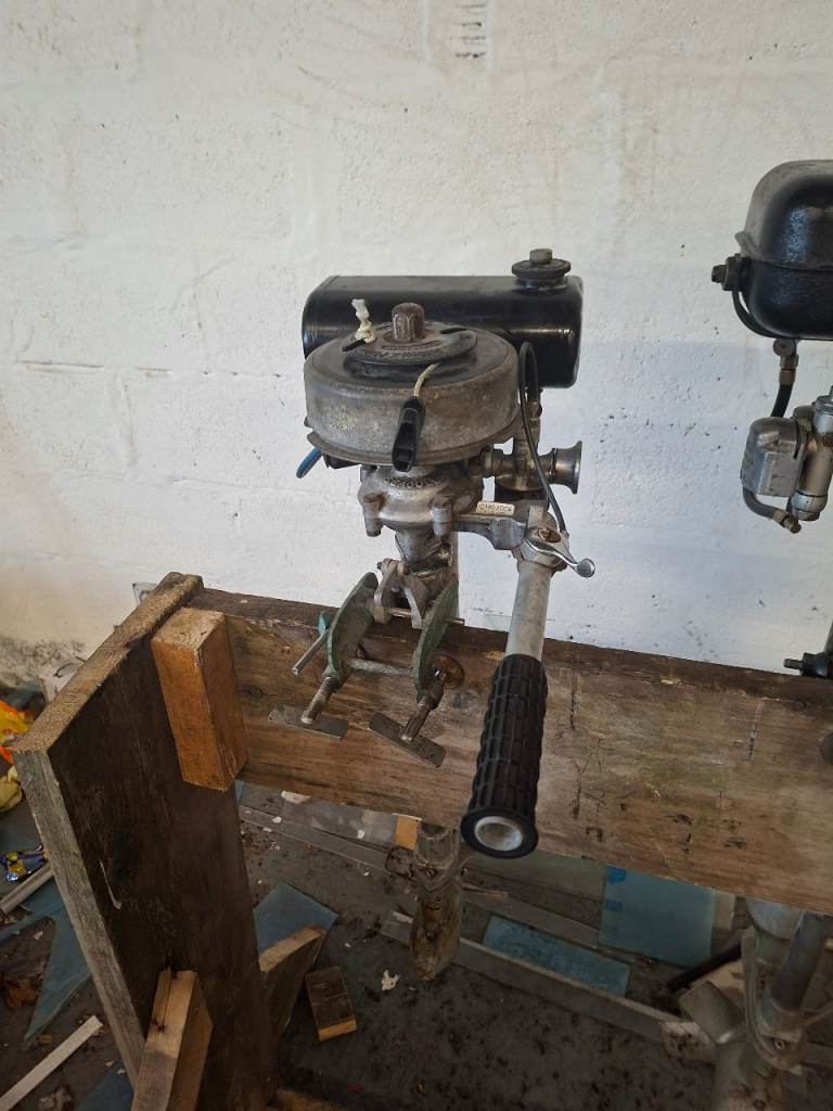 British Seagull Featherweight Outboard 1–2hp – Runs Well – Lightweight. Irvine