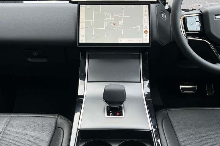 2025 Land Rover Range Rover Velar 2.0 D200 MHEV Dynamic SE SUV 5dr Diesel Auto 4WD Euro 6 (s/s) (...