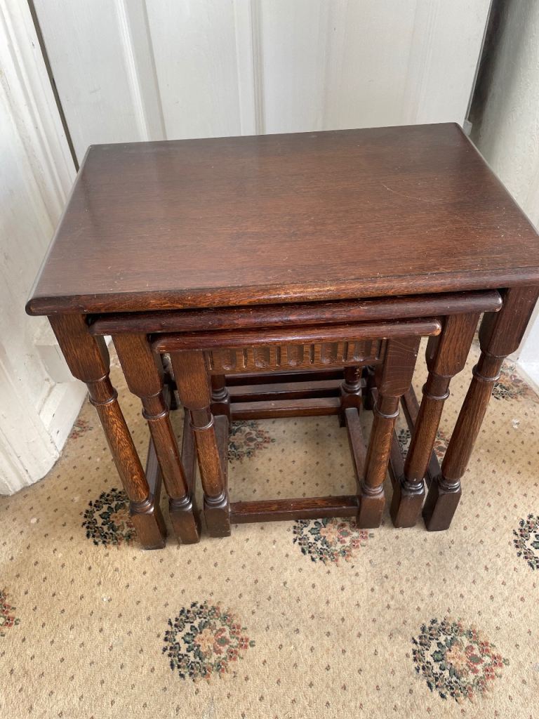 Set of 3 tables