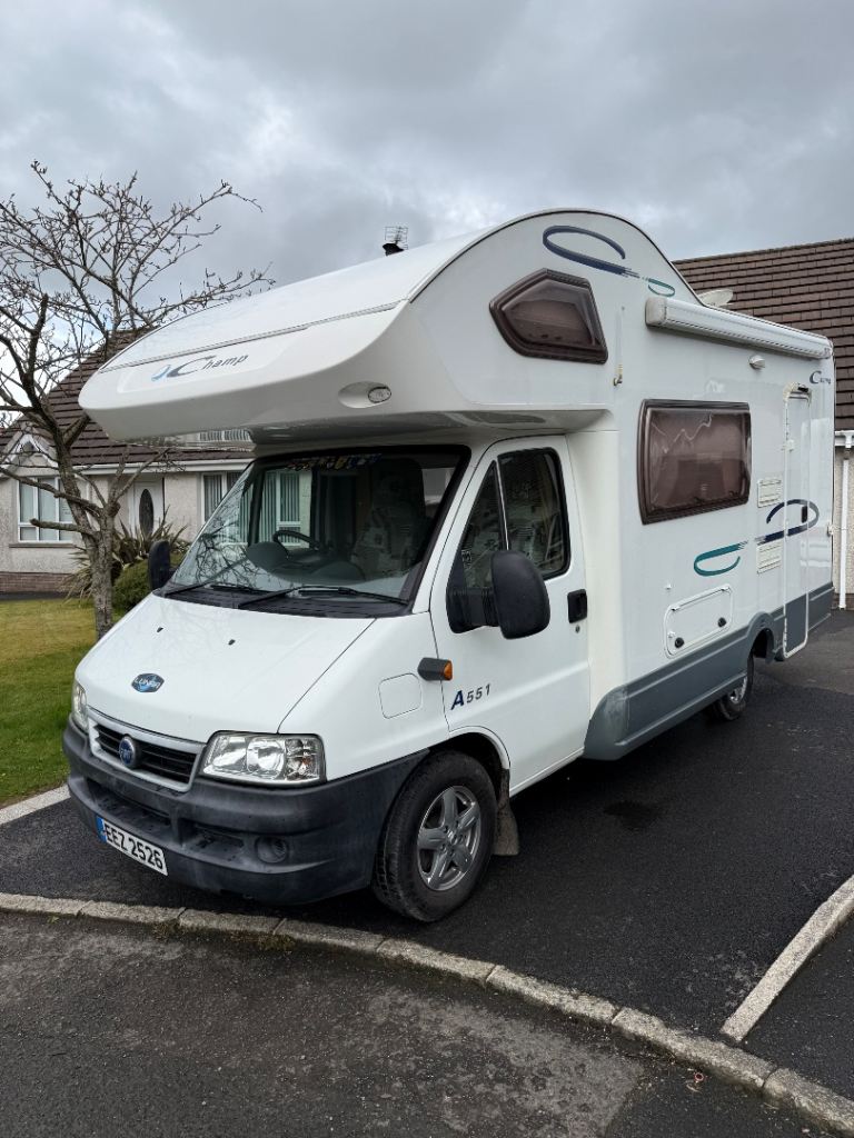 2005 CI Champ Motorhome – 6 Berth