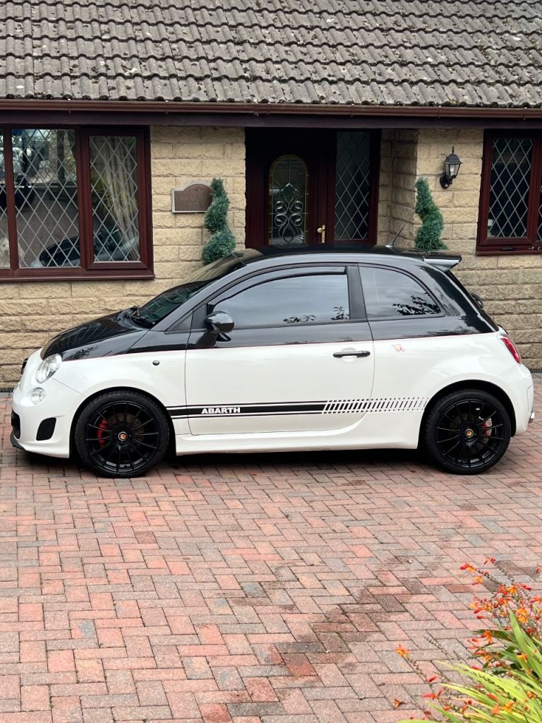 Abarth, 500, Hatchback, 2011, Manual, 1368 (cc), 3 doors
