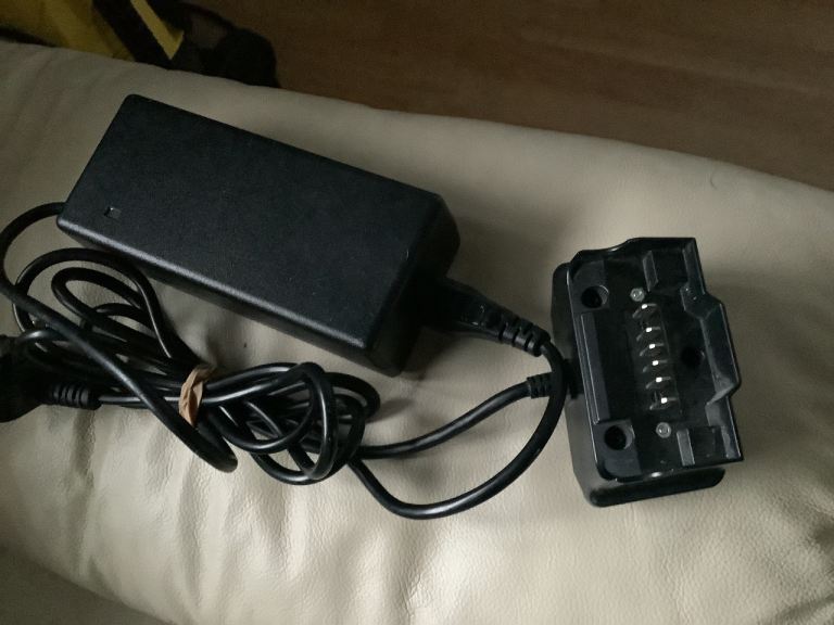 SR SUNTOUR E-Bike Battery Charger 42V 2A