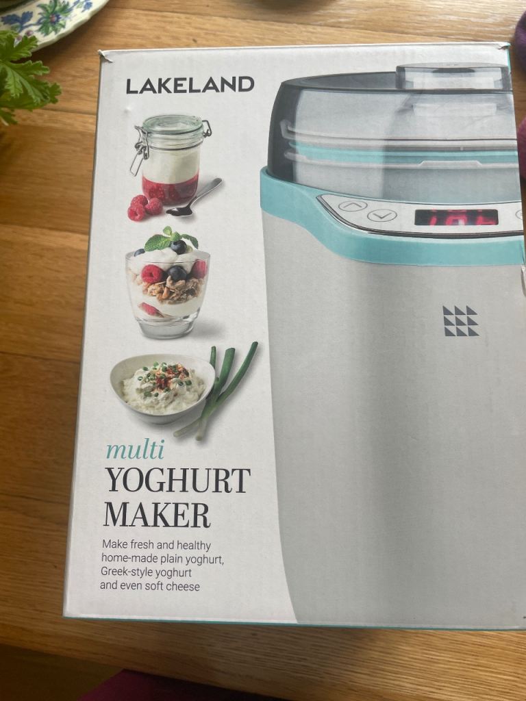 Lakeland electric yoghurt maker brand new, boxed, unused 
