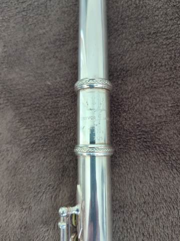 Trevor James TJ10x II flute with case, cleaning rod & cloth