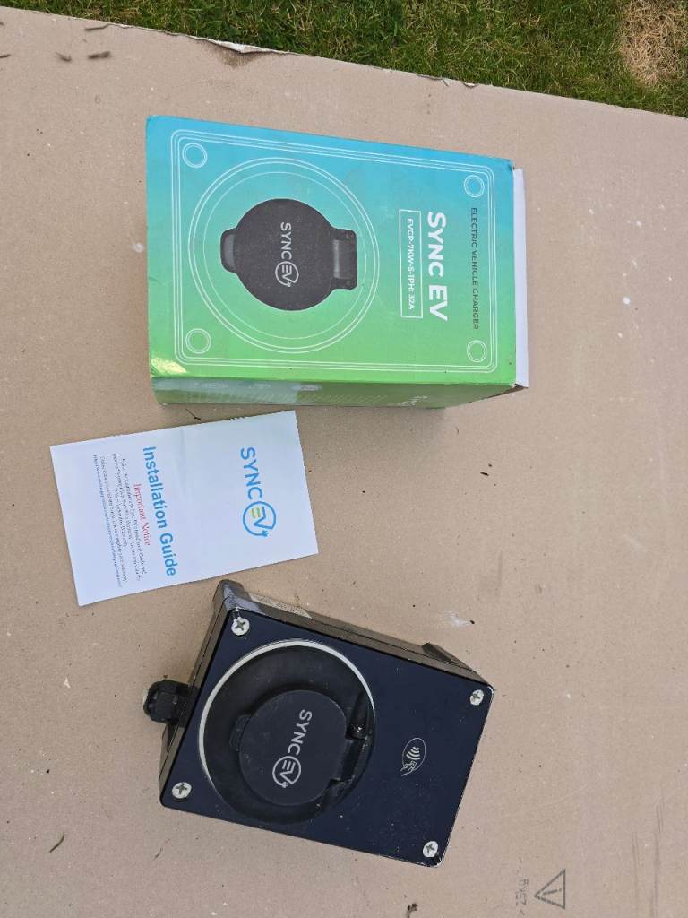 Sync 7.4kw ev charger
