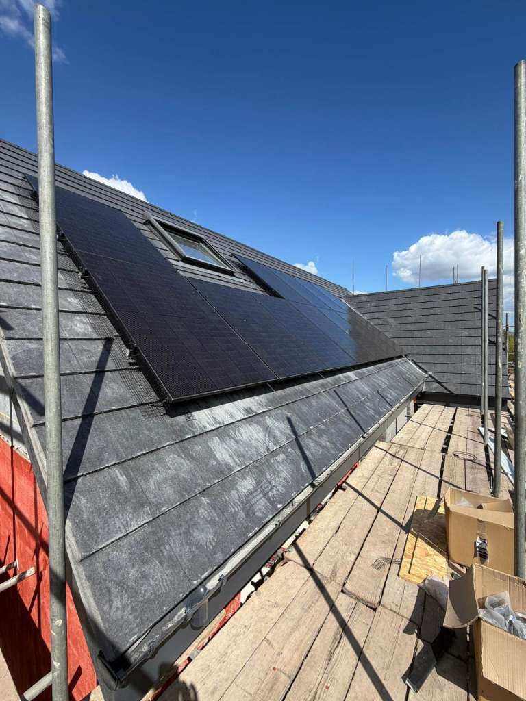 Solar Panel Install - Tesla Battery, EV Car Charger, Heat Pump Installer Electrician London