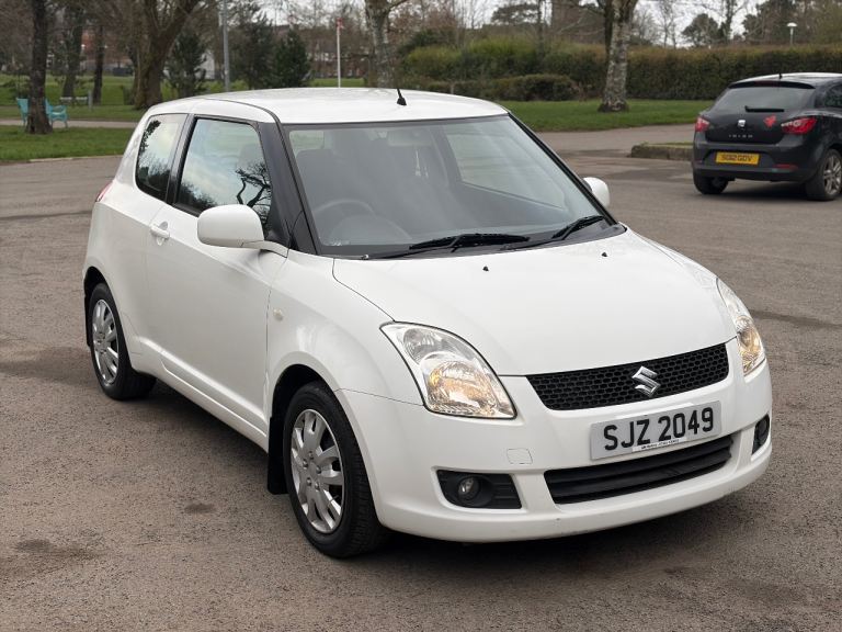 Suzuki, SWIFT, Hatchback, 2011, Manual, 1328 (cc), 3 doors