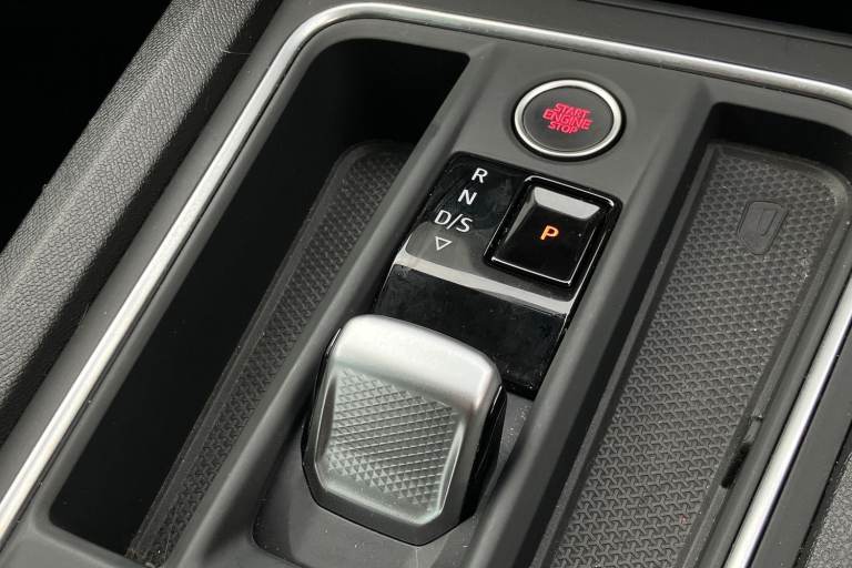 2021 SEAT Leon 1.5 eTSI 150 FR 5dr DSG Estate PETROL Automatic