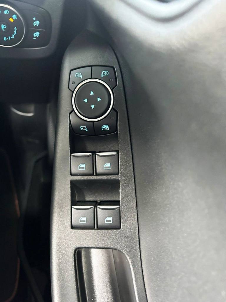 2020 Ford Puma 1.0T EcoBoost MHEV ST-Line X SUV 5dr Petrol Manual Euro 6 (s/s) (125 ps) 1  HATCHB...