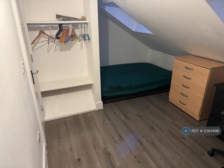 1 bedroom in Keogh Road, London, E15 (#2364498)