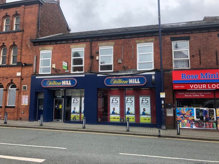 2 BEDROOM FLAT AVAILABLE TO LET Denton M34 3JU