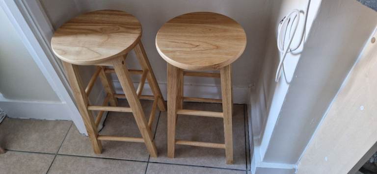 Stool x 2