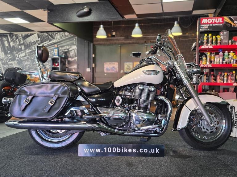 2016 TRIUMPH THUNDERBIRD 1700CC LT 15,000 MILE'S 