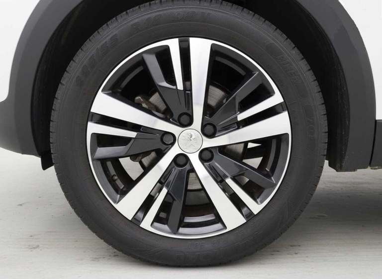 2018 Peugeot 5008 1.6 BlueHDi 120 Allure 5dr HATCHBACK DIESEL Manual